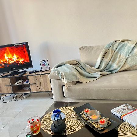 Ultra Apartments 'New Baazar 2' Tirana Buitenkant foto