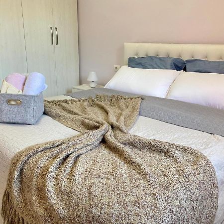 Ultra Apartments 'New Baazar 2' Tirana Buitenkant foto