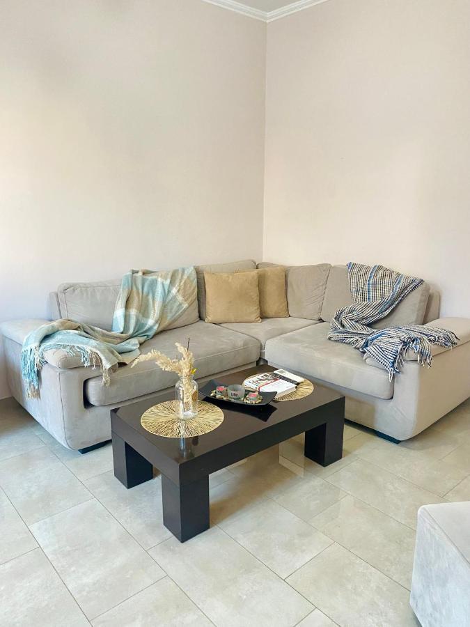 Ultra Apartments 'New Baazar 2' Tirana Buitenkant foto