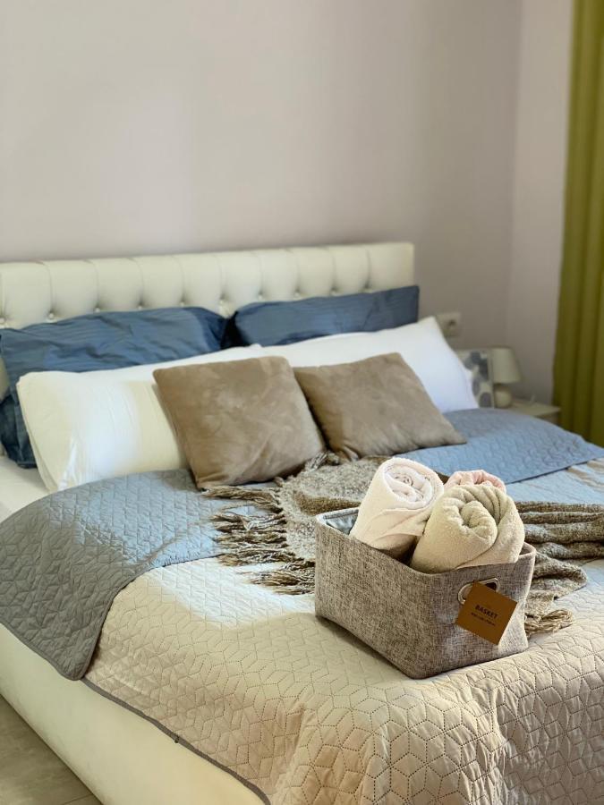 Ultra Apartments 'New Baazar 2' Tirana Buitenkant foto